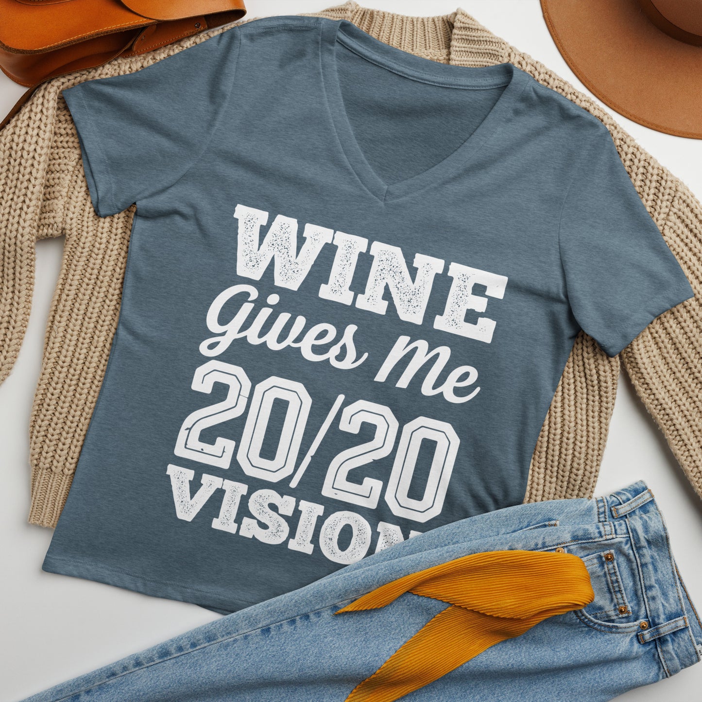 Wine Gives Me 20/20 Visio Women’s V-neck t-shirt