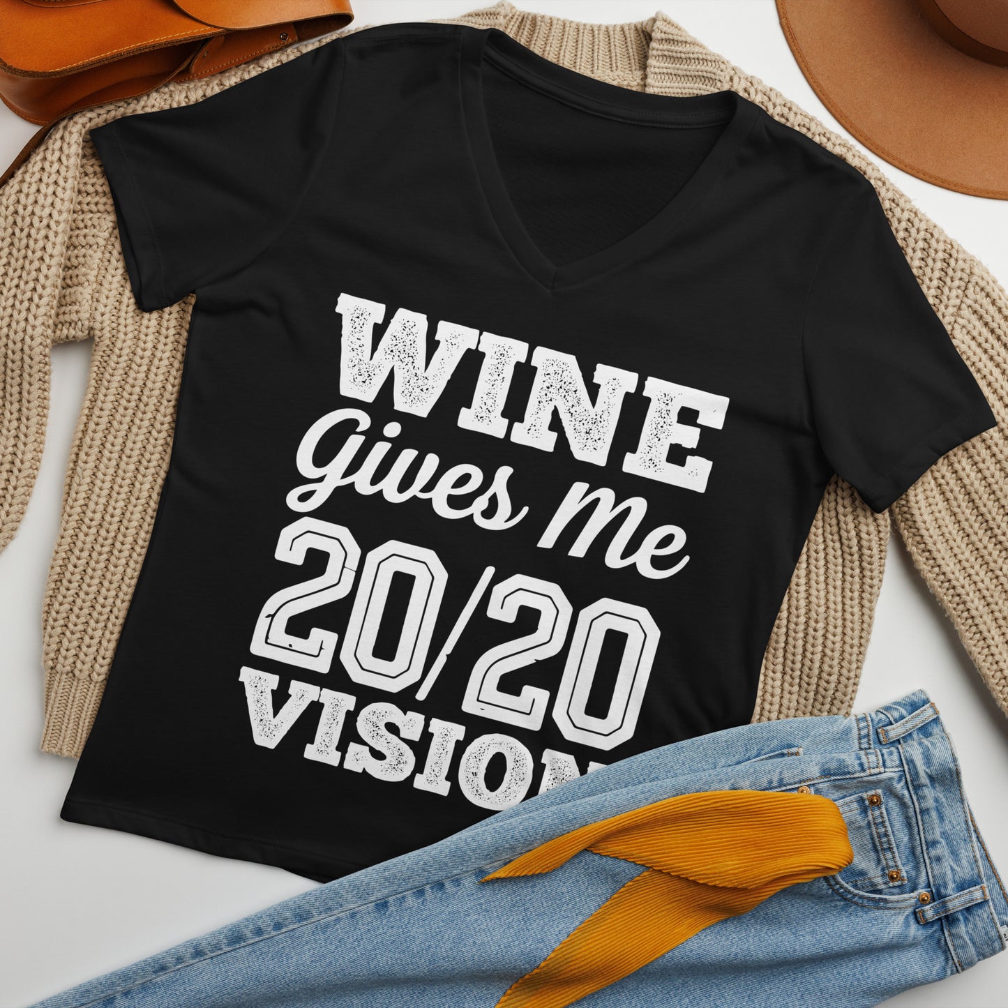 Wine Gives Me 20/20 Visio Women’s V-neck t-shirt